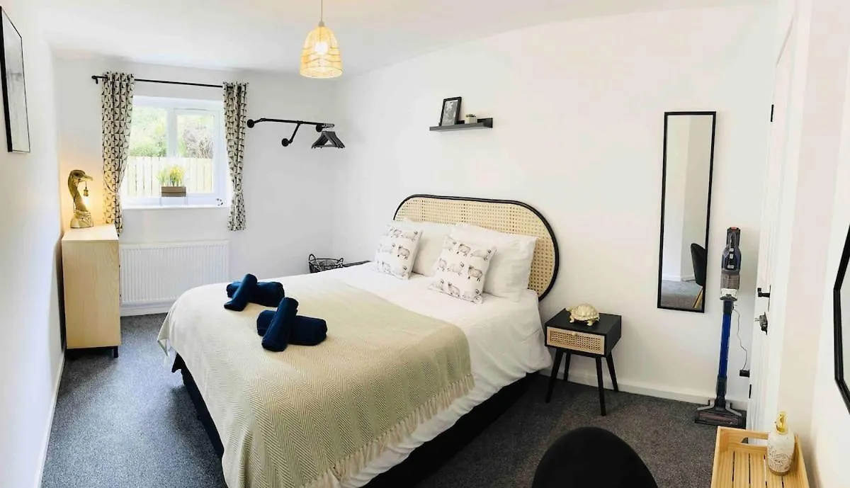 Cosy & Chic Dog Friendly Apartment, 塞特尔 英国